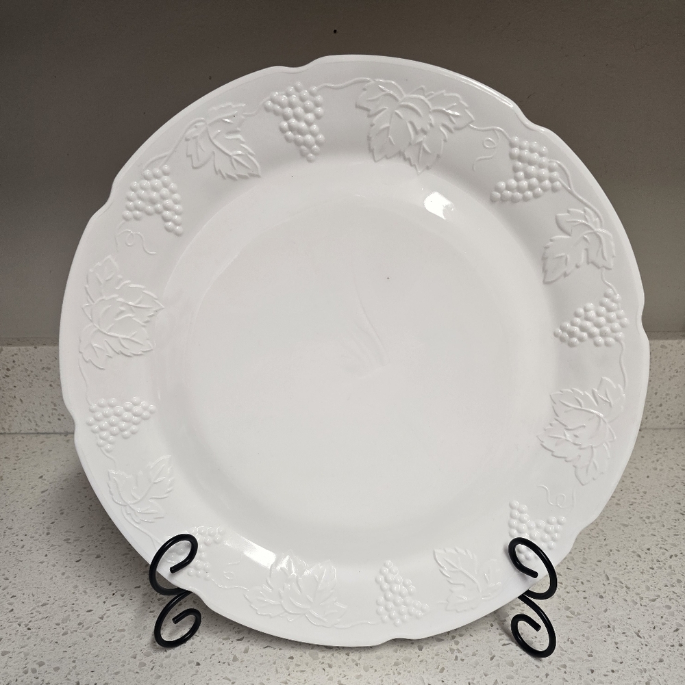 14” White Milk Glass Plate/Round Platter/Charger & Raised Grapes & Leaves Border
